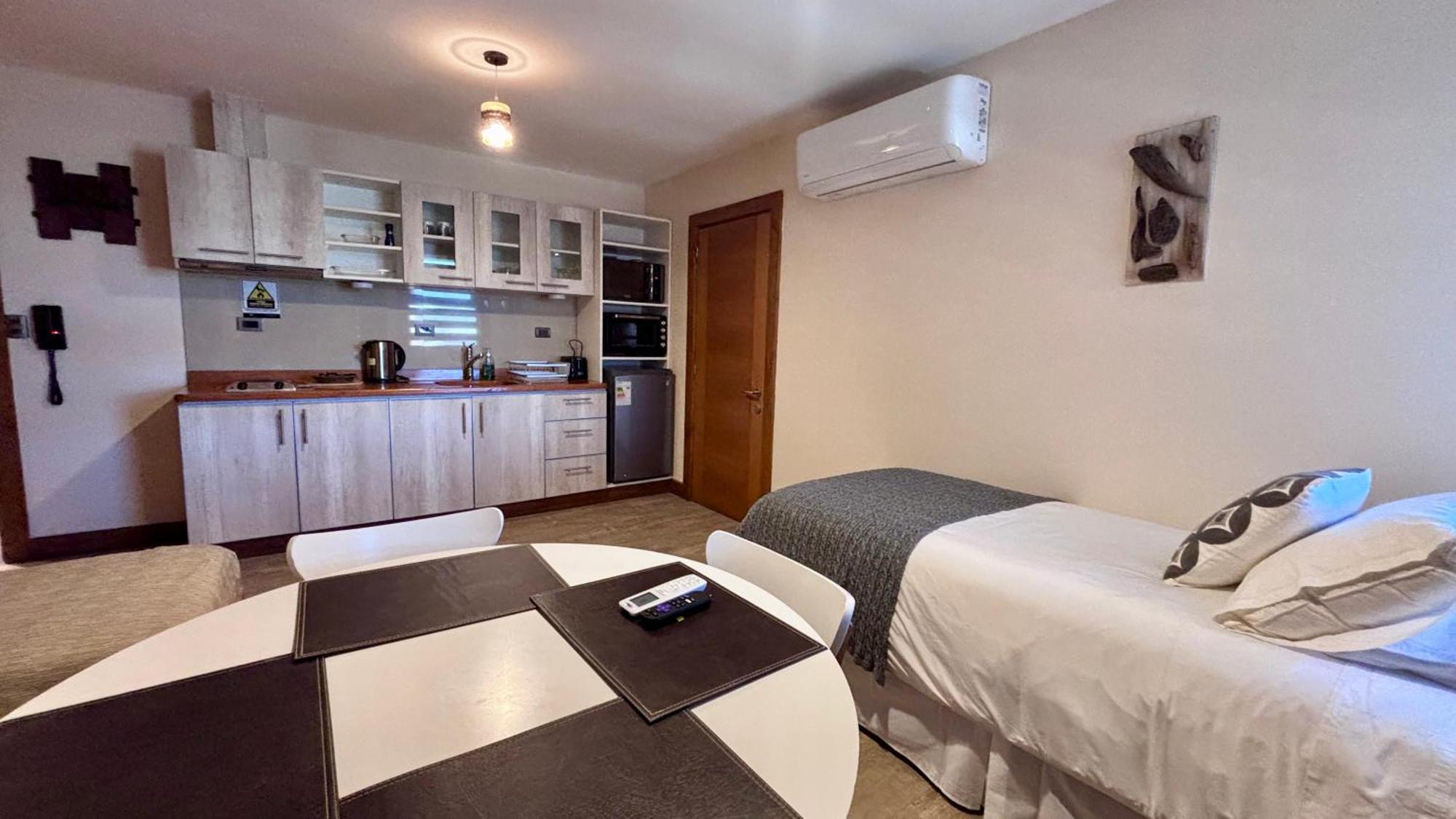 Entre Cumbres Apart Hotel Coyhaique Esterno foto