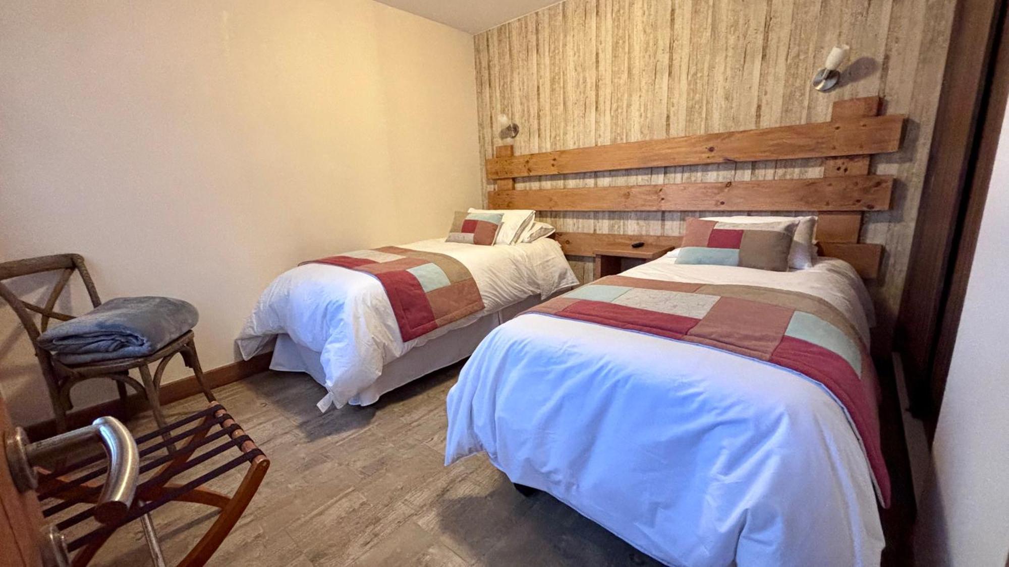Entre Cumbres Apart Hotel Coyhaique Esterno foto