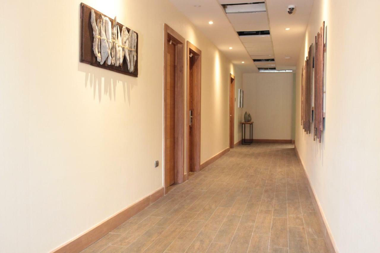Entre Cumbres Apart Hotel Coyhaique Esterno foto